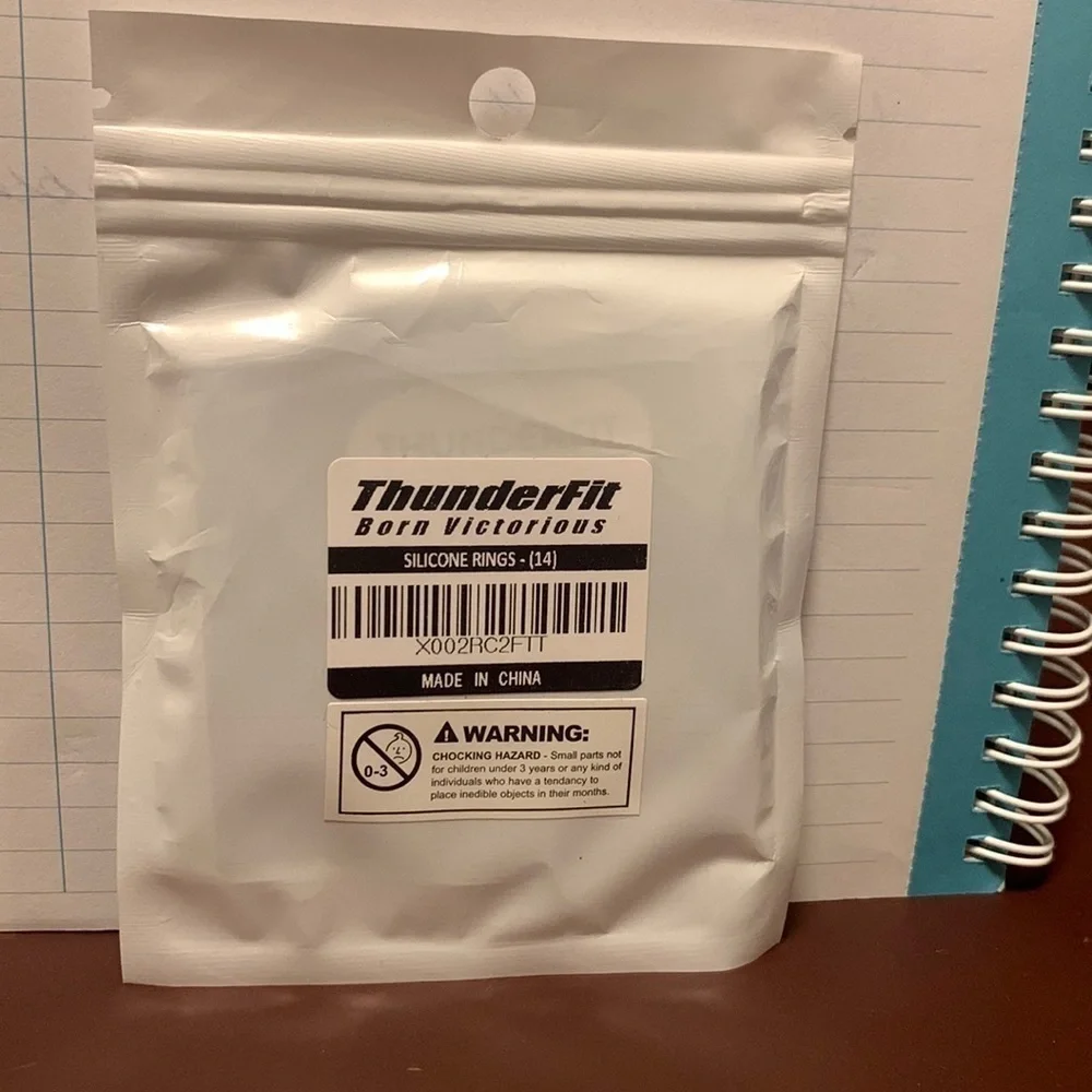 THUNDERFIT born victorious silicone rings, size 14 set of 2